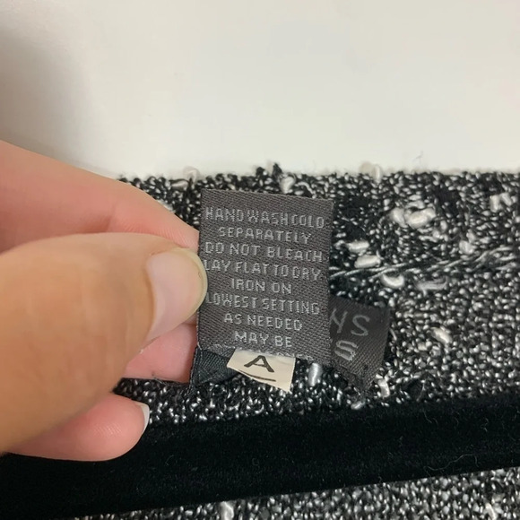 Additions by Chico's Loose Knit Sweater Size 2 Shirt Top Pullover Black White - Picture 5 of 15